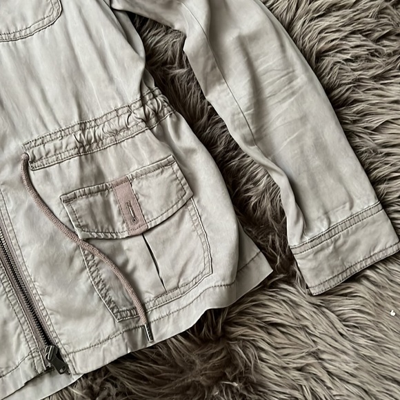 Express jacket - Picture 5 of 10